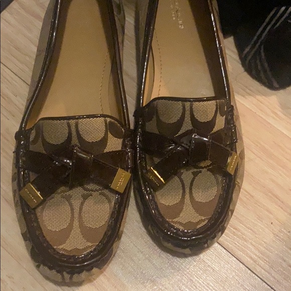 Shoes - Picture 5 of 5